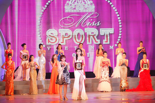 Người đẹp Hạ Long đăng quang Miss Sport 2012 - 1