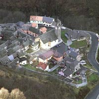 Du lịch - Thăm thị trấn không ánh mặt trời suốt mùa đông