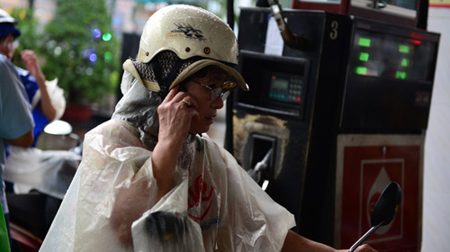 ĐT làm nổ cây xăng: Chưa có chứng cứ khoa học - 1