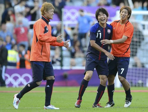 Vua phá lưới Olympic: Ai sẽ bứt phá? - 2