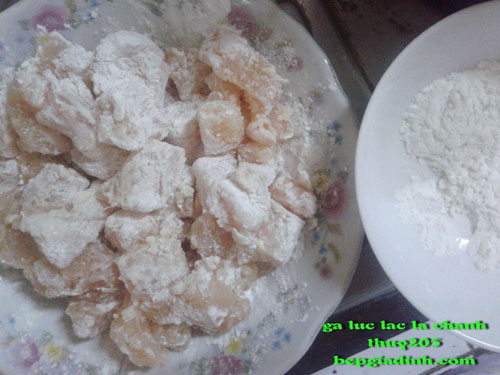 Gà lúc lắc lá chanh thật dễ làm - 3