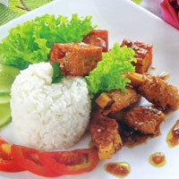 Ẩm thực - Cơm sườn rim nước dừa quá ngon!