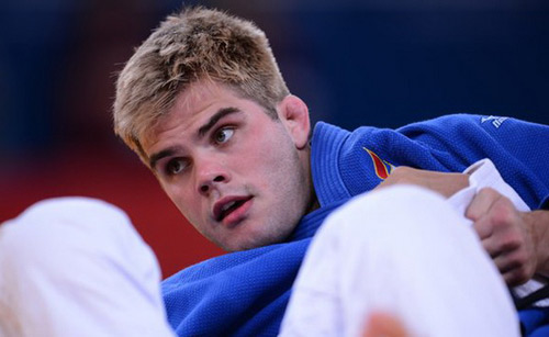 Võ sĩ Mỹ bị đuổi khỏi Olympic vì ma túy - 1