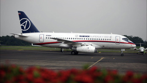Máy bay Sukhoi Superjet bị khách hàng trả lại - 1
