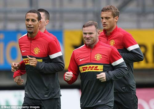 MU - Rooney: Mài sắc móng vuốt - 2