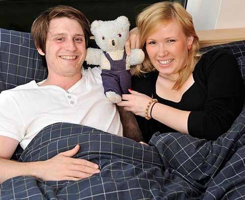 Những chàng trai "phát cuồng" vì gấu bông - 1