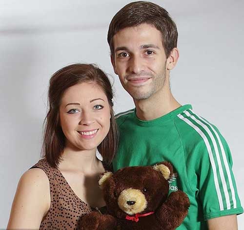 Những chàng trai "phát cuồng" vì gấu bông - 3