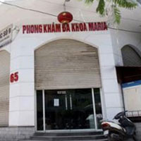 Sức khỏe đời sống - Phòng khám Trung Quốc: Bác sỹ ngồi ngáp