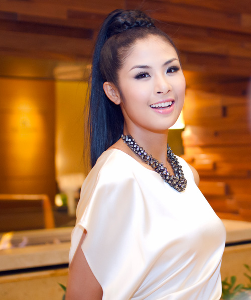 "Ám ảnh" vì sự sexy của Mai Phương Thúy - 9