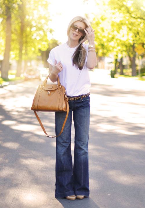 "Mix" quần jeans và T-shirt trắng - 8