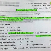Tin tức trong ngày - Thí sinh bối rối vì giấy... mời nhập học