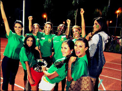 Hoàng My khéo khoe chân săn, bụng phẳng - 6