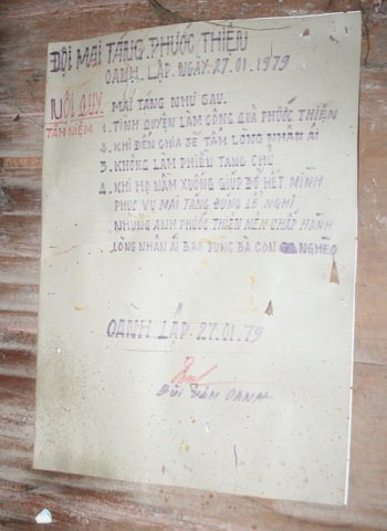 Người hơn 30 năm đóng quan tài từ thiện - 2