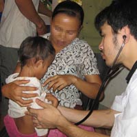 Sức khỏe đời sống - Trẻ 8 tháng tuổi mắc bệnh “người lớn”