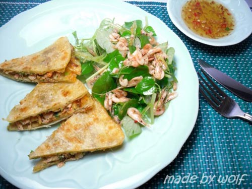 Bánh hành chiên tép quá hấp dẫn! - 13