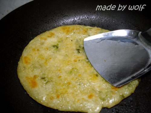 Bánh hành chiên tép quá hấp dẫn! - 7