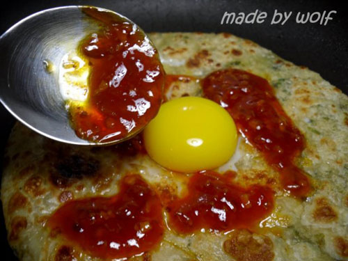 Bánh hành chiên tép quá hấp dẫn! - 8