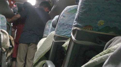 Ép hành khách chơi bạc bịp - 3