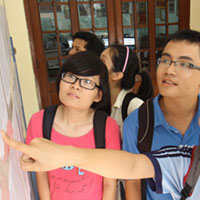 Giáo dục - du học - Tuyển sinh kiểu... ‘‘siêu khuyến mãi"