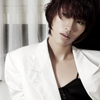 Bí quyết mặc đẹp - Lời khuyên mặc đẹp cho nàng ngực nhỏ