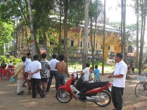 Hỏa hoạn thiêu cháy nội thất chùa cổ 800 năm - 4