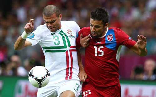 HOT: Man City sắp bán "máy chém" de Jong - 3