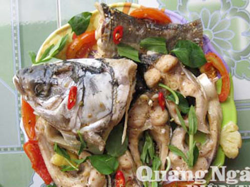 Béo thơm bánh tráng cuốn cá mè luộc - 2