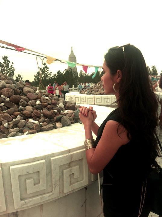 Hoàng My nhảy tưng bừng tại Miss World - 6