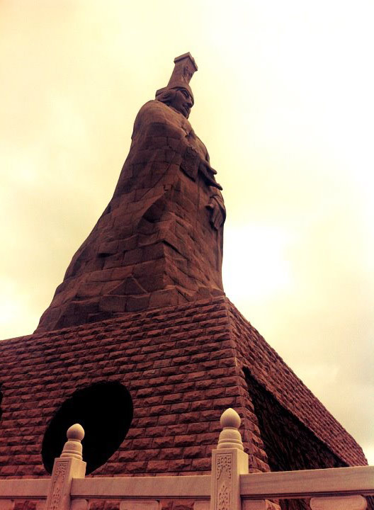 Hoàng My nhảy tưng bừng tại Miss World - 7