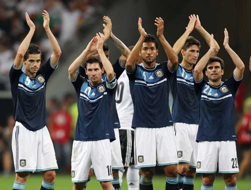 ĐT Argentina: Dưới hơi thở Messi - 1