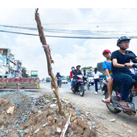 Tin tức trong ngày - Đường làm chưa xong đã tính tăng phí