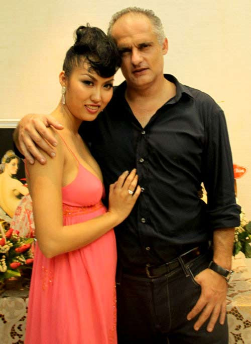 Phi Thanh Vân: Hãy để tôi được yên - 2