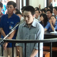 Pháp luật - Chồng cũ giết vợ dã man vì vợ có... người mới