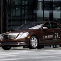 Ô tô - Xe máy - Mercedes E400 Hybrid: Thách thức đối thủ