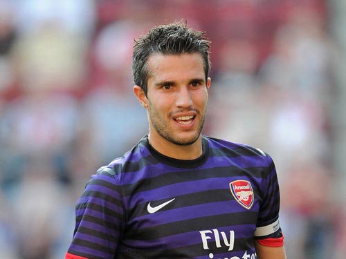 Arsenal bán Persie: Vì sao là MU? - 2