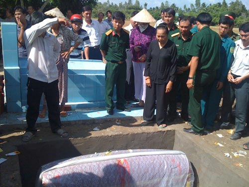 Nỗi đau cả gia đình thiệt mạng vì xe tải - 2