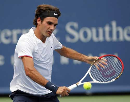 Federer - Tomic: Đẳng cấp chênh lệch (video vòng 3 Cincinnati Masters) - 1