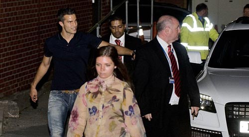 Van Persie ra mắt trận Everton – MU? - 2