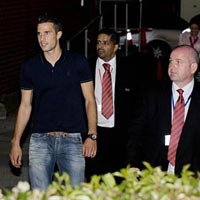 Bóng đá - Van Persie ra mắt trận Everton – MU?