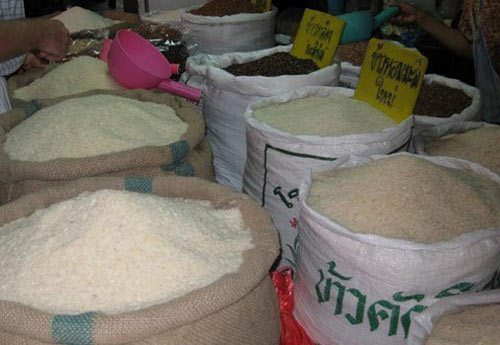 "Kỹ xảo" làm gạo thơm nhờ ướp hương liệu - 2