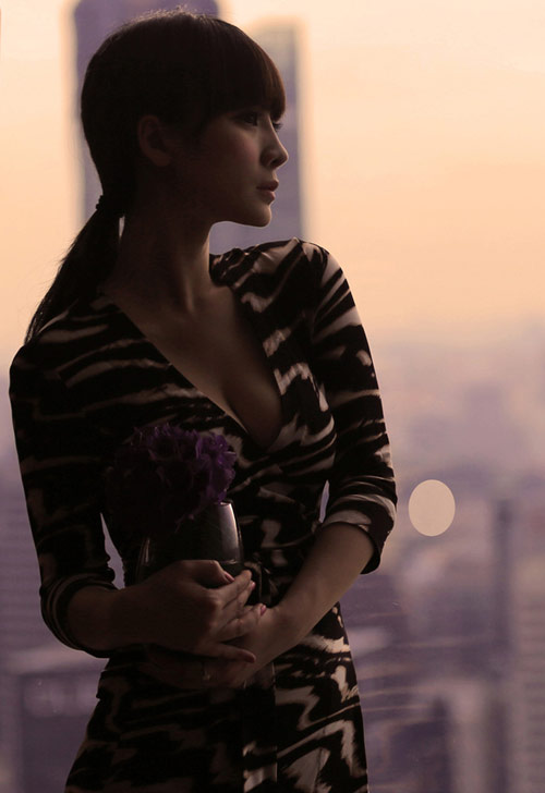 Siêu vòng 1 kiêu hãnh khoe trái cấm - 14