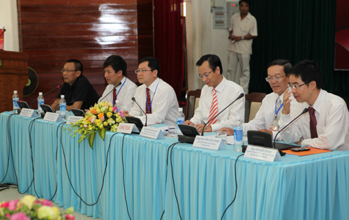 Ngọc Hân lần đầu xuất hiện ở Hoa hậu VN - 8