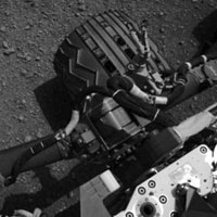 Tin tức trong ngày - Tàu thăm dò sao Hỏa lần đầu tiên “vươn mình”