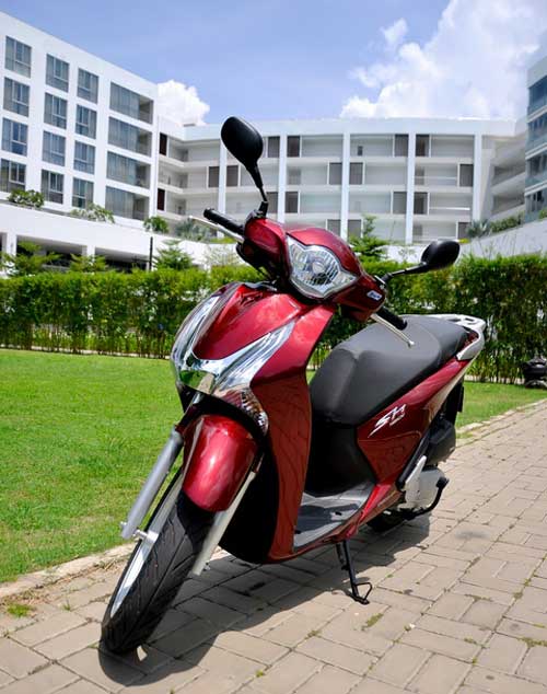 Honda SH 2012: "Rẻ" nhưng không "ôi" ? - 2