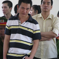 Pháp luật - Xét xử mạng lưới tiêu thụ hàng ngàn xe gian