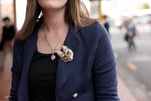 Khám phá vẻ đẹp "xì tin" của kẹp cài áo - 2