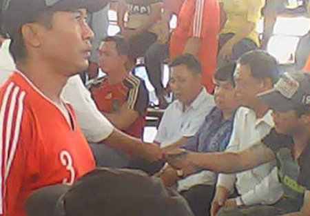 "Đẳng cấp" ở trường gà Băng Châu - 2