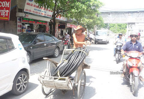 40 năm cởi trần đạp xích lô “ngoáy” - 5