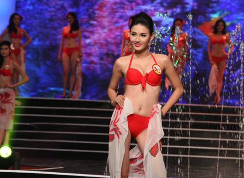 Đặng Thu Thảo trở thành Hoa hậu Việt Nam - 2