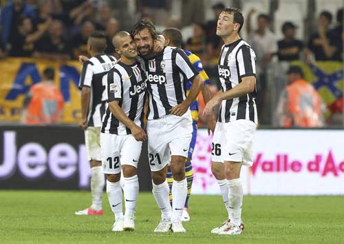 Juventus – Parma: "Quà" từ trọng tài - 1